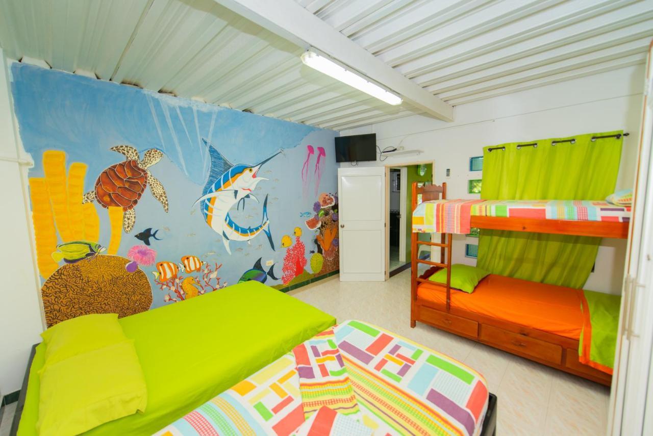 Apartamentos Turisticos El Conquistador Сан-Андрес Экстерьер фото