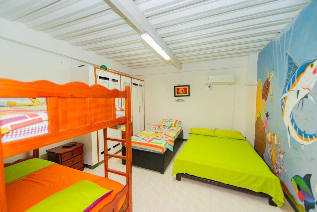 Apartamentos Turisticos El Conquistador Сан-Андрес Экстерьер фото