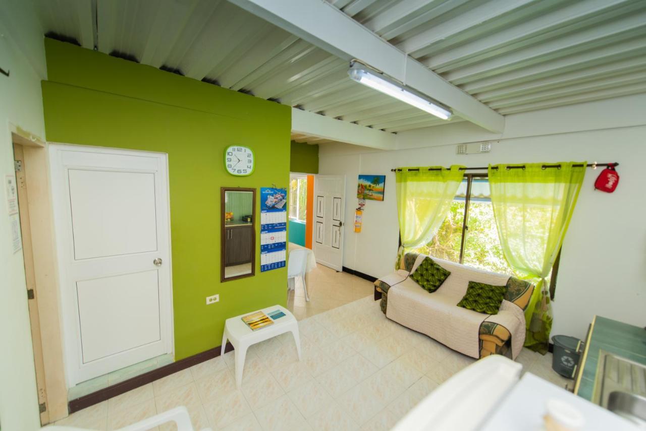 Apartamentos Turisticos El Conquistador Сан-Андрес Экстерьер фото
